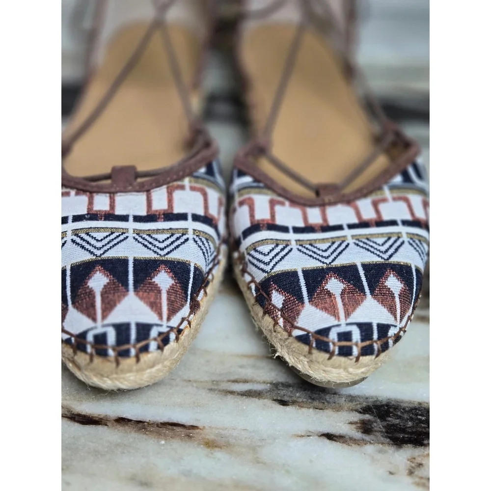 Franco Sarto Dream Lace Up Espadrille Flats‎ Tassel Geometric Tribal Print 11M